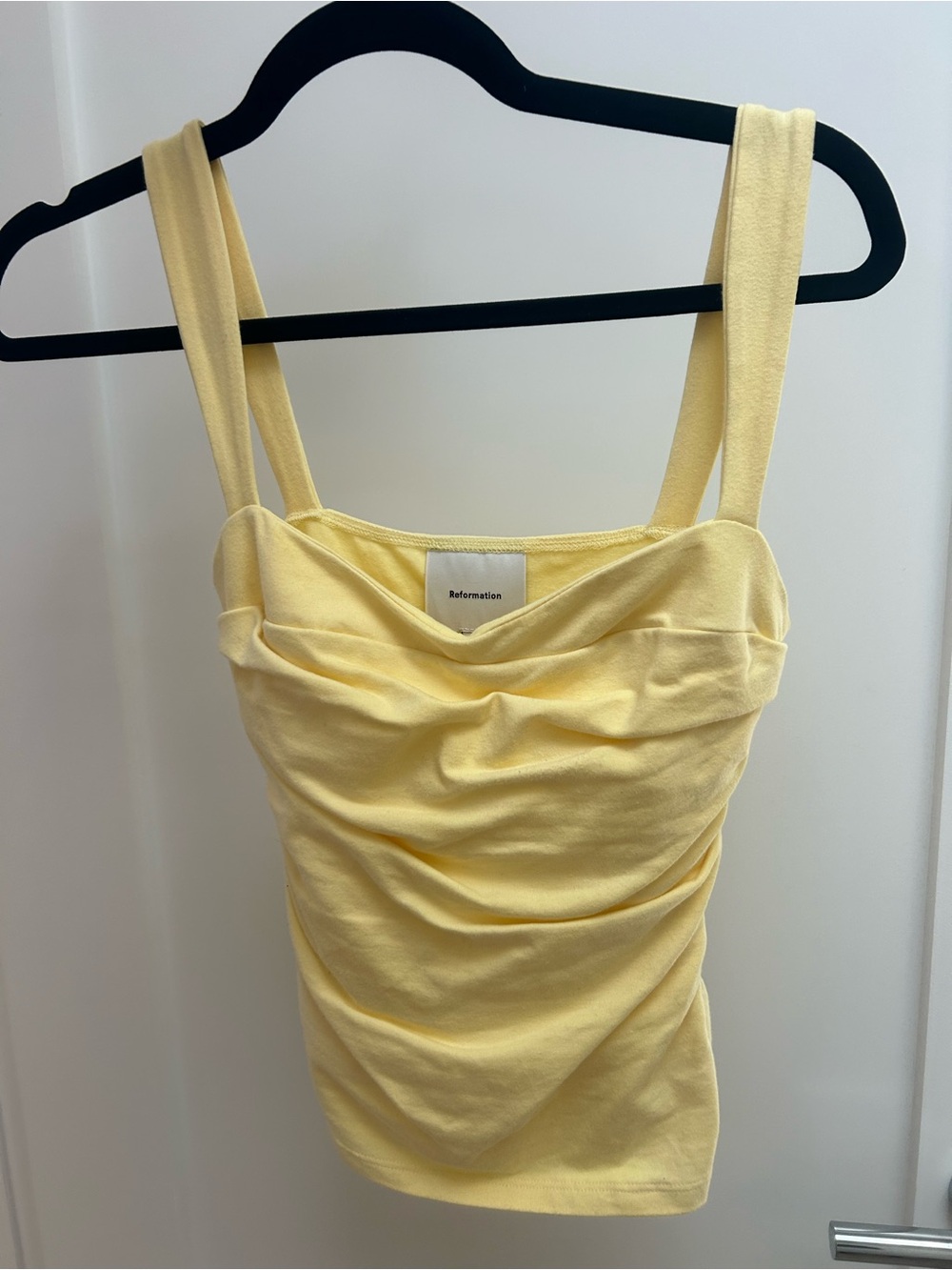 Reformation yellow top - Picture 4 of 10